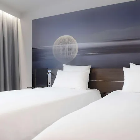 Hotel Novotel Sud 4*