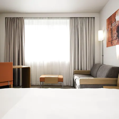 Novotel Sud 4*
