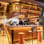 Hotel Novotel Sud 4*