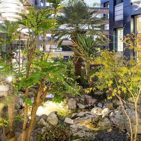 Novotel Sud מלון 4*