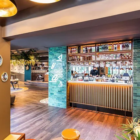 Novotel Sud 4* Валанс