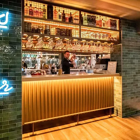 Отель Novotel Sud 4*