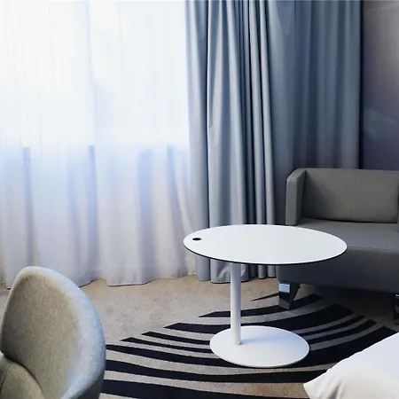 Novotel Sud Otel