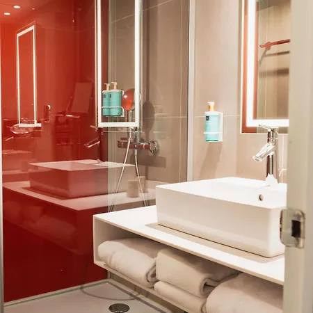 Novotel Sud Otel