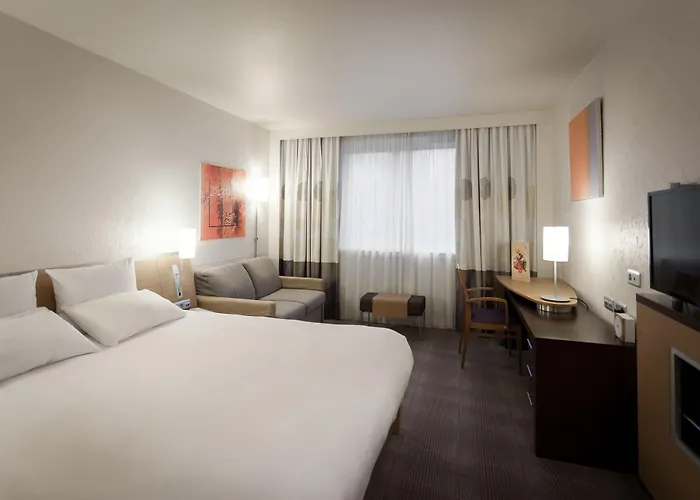 Hotel Novotel Sud 4*