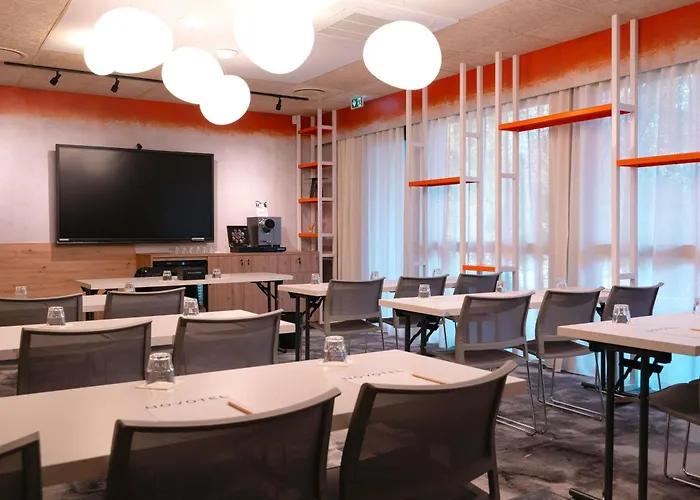 Novotel Sud Hotel Valence (Drome)