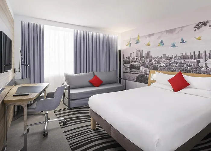 Отель Novotel Sud 4*