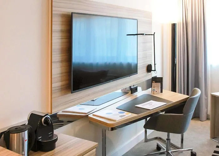 Отель Novotel Sud Валанс