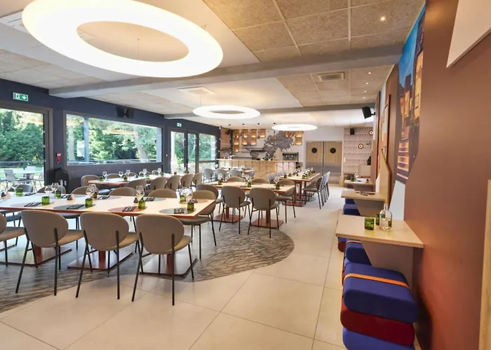 Novotel Sud Hotel 4*