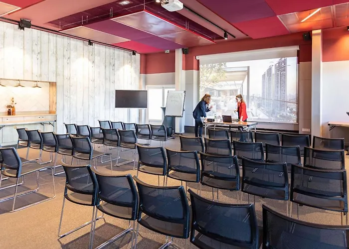 Novotel Sud Hotel 4*