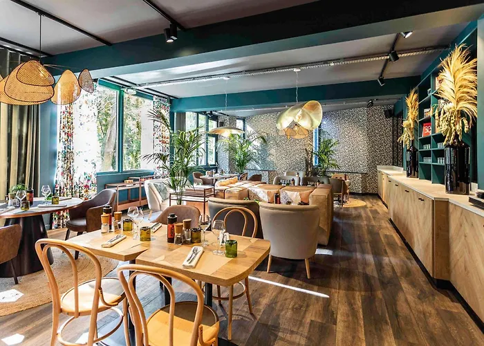 Novotel Sud Валанс