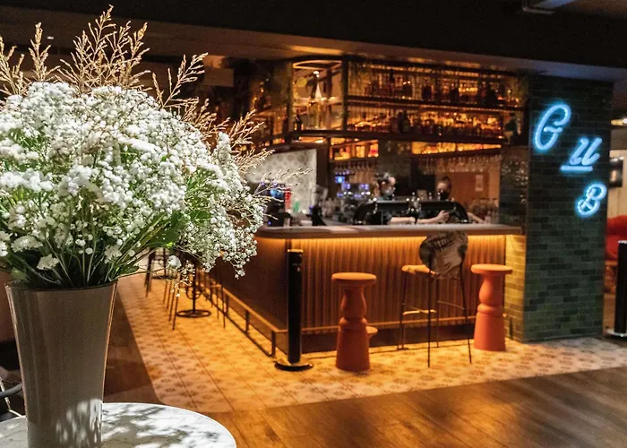 Novotel Sud Отель Валанс