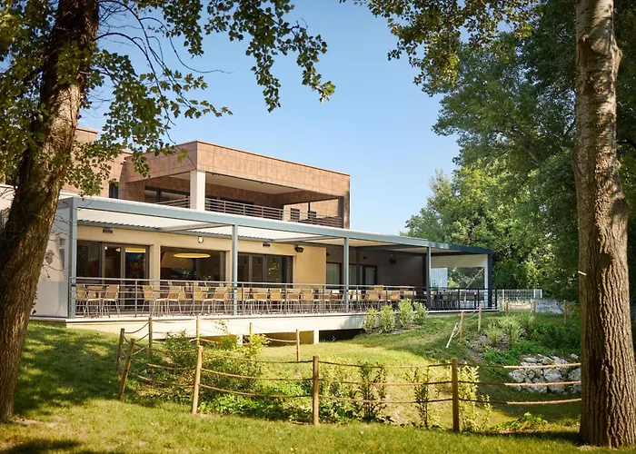 Novotel Sud Валанс