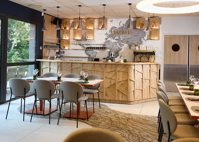 Hotel Novotel Sud 4*